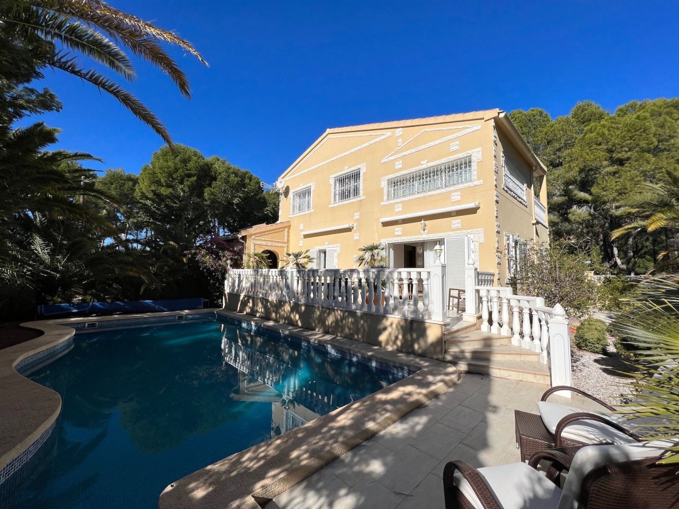 2 bedrooms House in Alicante, Spain No. 12652