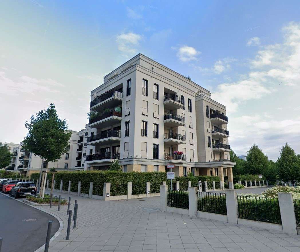 1 Schlafzimmer Wohnung in Frankfurt am Main, Germany, Nr. 334823