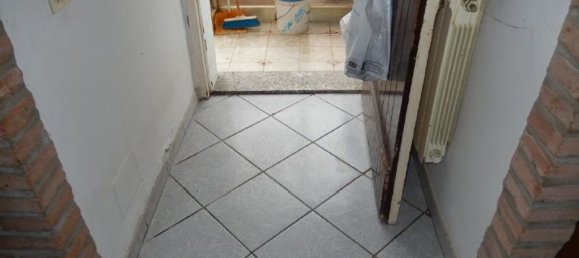 Apartamento de 4 habitaciónes en Ferrara, Italy No. 25136 17