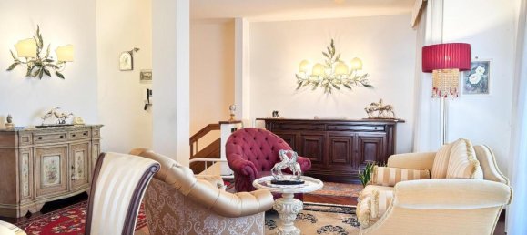 5-Zimmer Wohnung in Empoli, Italy, Nr. 140172 2