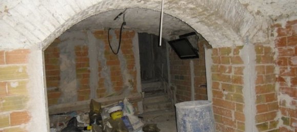 2غرفة منزل ذو طابقين في Terni, Italy رقم 256145 18