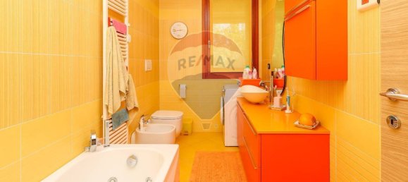 3 Schlafzimmer Wohnung in Albignasego, Italy, Nr. 373402 10