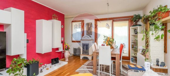 3 Schlafzimmer Wohnung in Albignasego, Italy, Nr. 373402 5