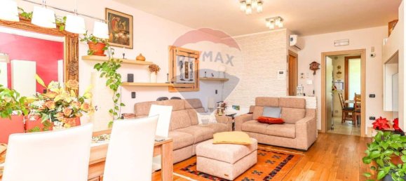 3 Schlafzimmer Wohnung in Albignasego, Italy, Nr. 373402 2