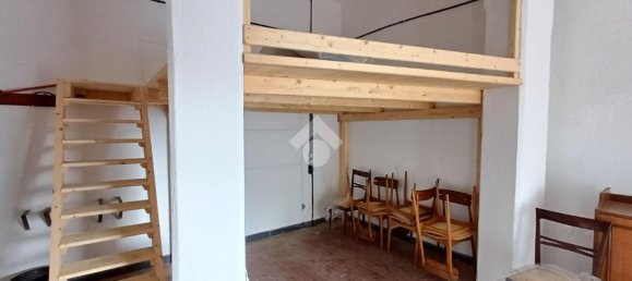 36m² Garage in Busalla, Italy No. 39200 17