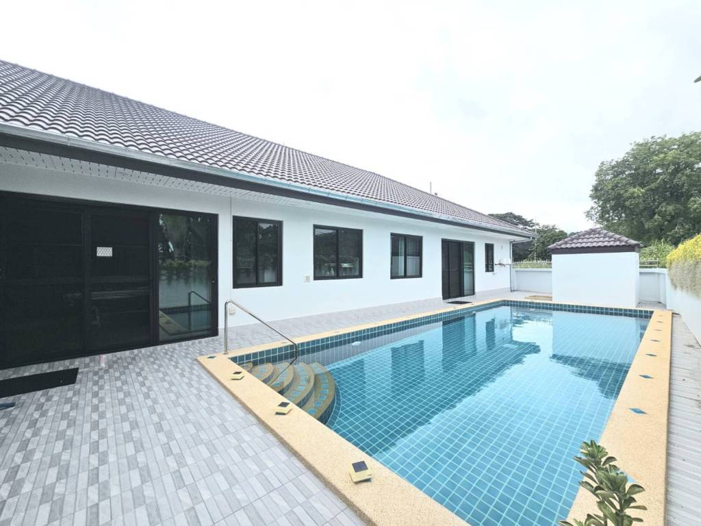 5 غرف نوم منزل في Hua Hin, Thailand رقم 66804