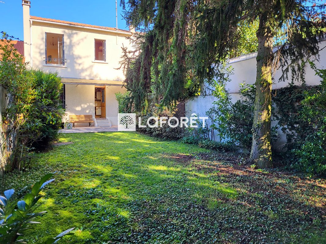 3 Schlafzimmer Haus in Rueil-Malmaison, France, Nr. 163697