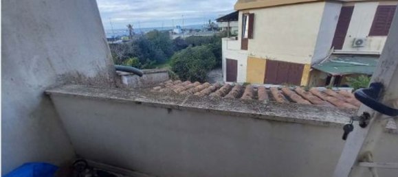 3-salle Appartement à Fiumicino, Italy No. 193564 33