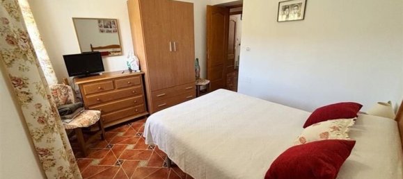 Дом с 8 спальнями в Альбокс, Испания № 161314 21