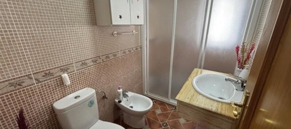 Дом с 8 спальнями в Альбокс, Испания № 161314 36