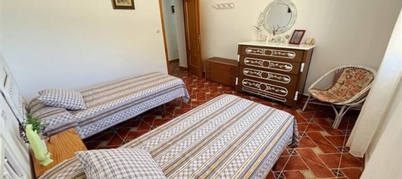 Дом с 8 спальнями в Альбокс, Испания № 161314 3