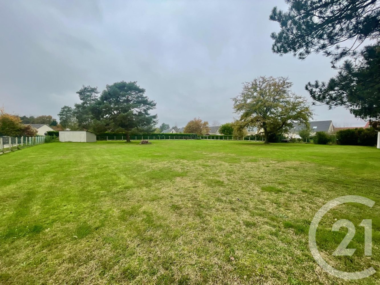 2300m² Land in Pruniers-en-Sologne, France No. 87391