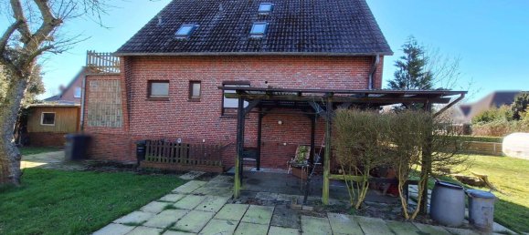 Casa de 7 dormitorios en Friesland, Germany No. 191210 2