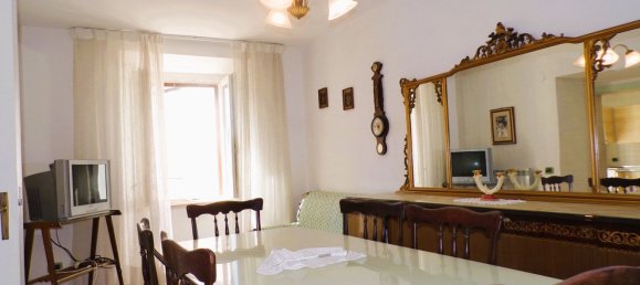 8 غرف نوم منزل في Gualdo Tadino, Italy رقم 373078 4