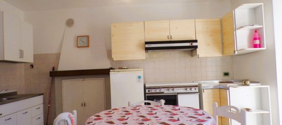 8 غرف نوم منزل في Gualdo Tadino, Italy رقم 373078 6