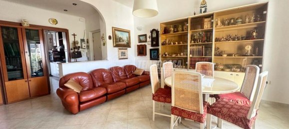 Apartamento de 4 divisões em Naples, Italy N.º 25213 19