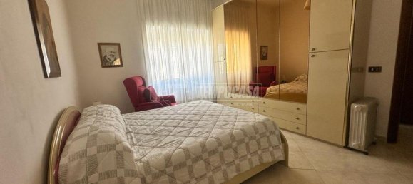Apartamento de 4 divisões em Naples, Italy N.º 25213 22