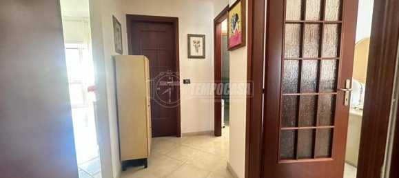 Apartamento de 4 divisões em Naples, Italy N.º 25213 25