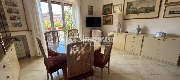 4 rooms Apartment in Naples, Italy No. 25213 13