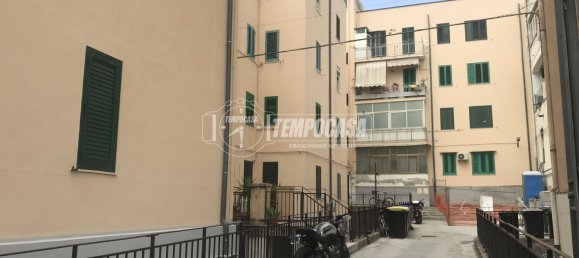 3 bedrooms Apartment in Messina, Italy No. 312586 21
