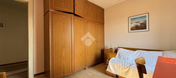 4 bedrooms House in Udine, Italy No. 326863 9