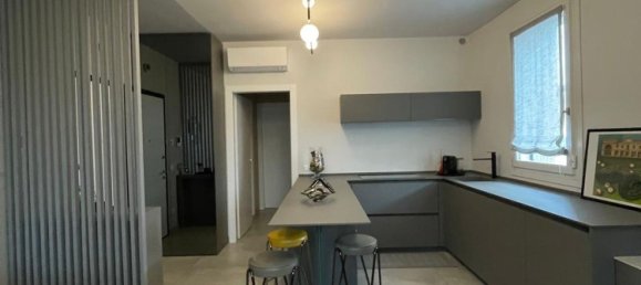 3-salle Appartement à Mirandola, Italy No. 16252 4