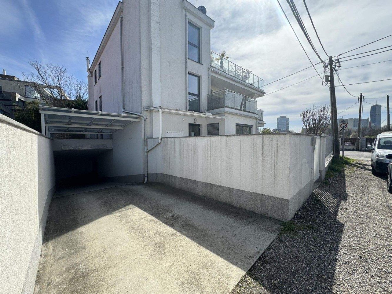 Parkplatz in Wien, Austria, Nr. 243316