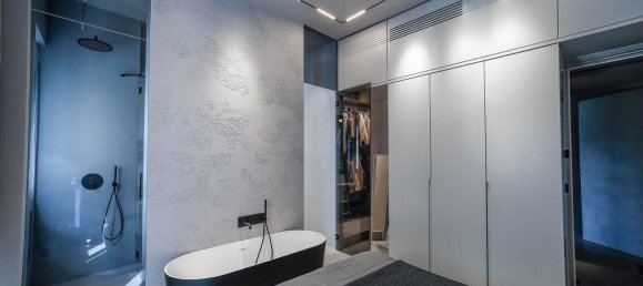 6-salle Duplex à Florence, Italy No. 127279 9