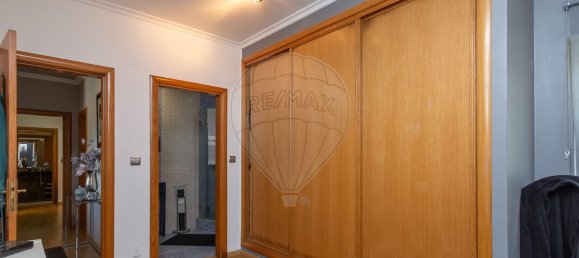 4 Schlafzimmer Haus in Almada, Portugal, Nr. 22610 27