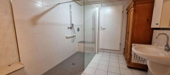 Casa de 6 dormitorios en Coburg, Germany No. 180297 8