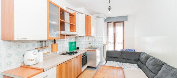 3 rooms Apartment in San Giuliano Milanese, Italy No. 274436 14