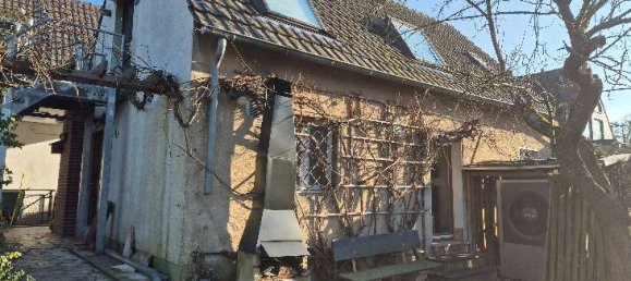 Таунхаус с 3 спальнями в Нойс, Германия № 34241 34