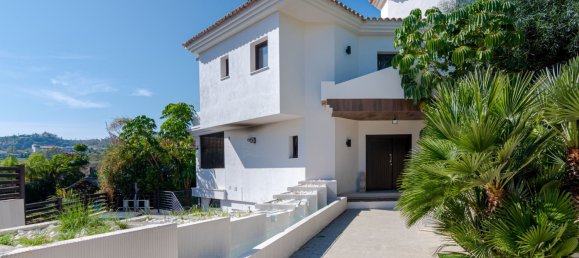 4 Schlafzimmer Villa in Marbella, Spain, Nr. 121244 16