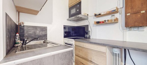 1 bedroom Apartment in Paris, France No. 141418 3