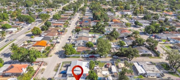 4 dormitorios villa en venta en Miami, Miami-Dade, Florida, USA № 614174 25