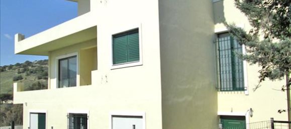 360m² Commercial property in Kalyvia Thorikou, Greece No. 7475 5