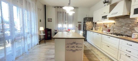 Вилла с 6 спальнями в Безано, Италия № 236099 21