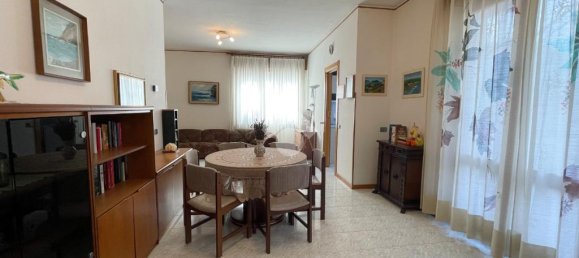 Вилла с 6 спальнями в Безано, Италия № 236099 3