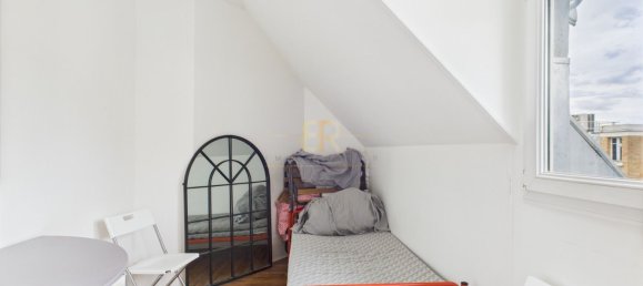Studio in Paris, France, Nr. 294084 2