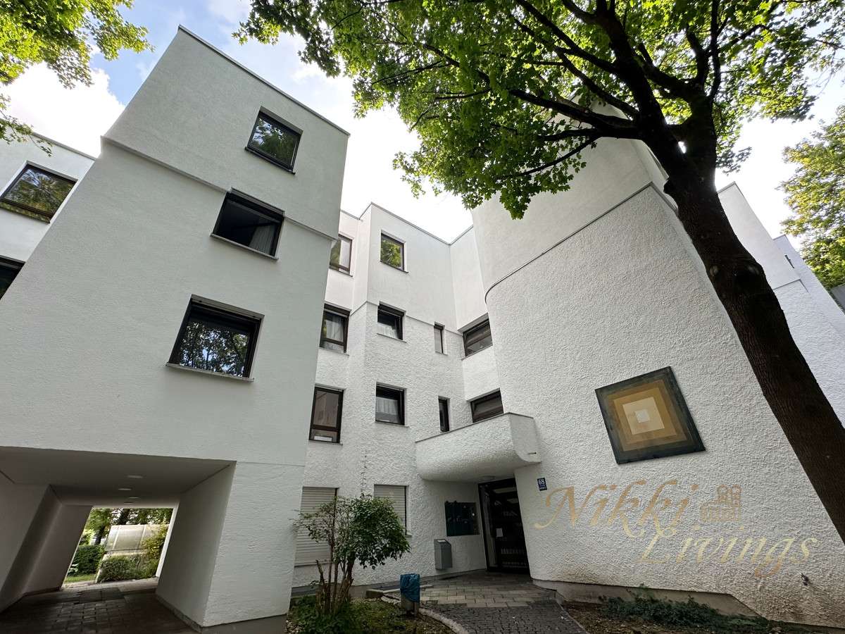 2 bedrooms Penthouse in Munich, Germany No. 243785