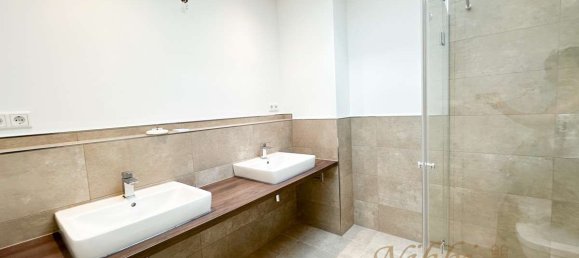 2 bedrooms Penthouse in Munich, Germany No. 243785 10