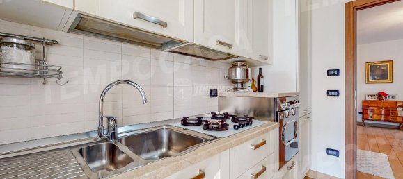 Apartamento de 3 divisões em Cento, Italy N.º 35660 10