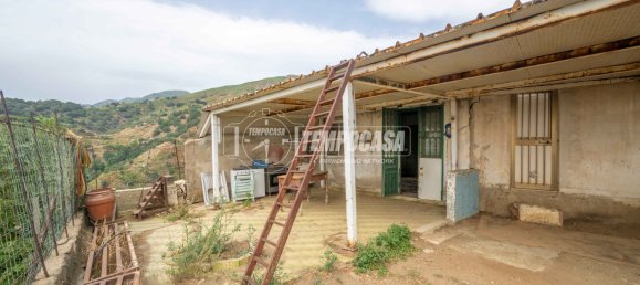 Apartamento de 2 habitaciónes en Messina, Italy No. 274425 5