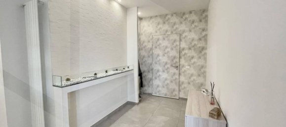 3-Zimmer Wohnung in Andria, Italy, Nr. 15101 4