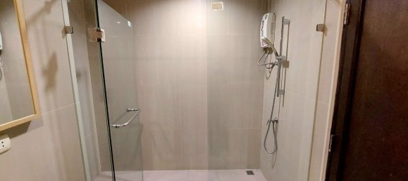 2 bedrooms Condo in Pattaya, Thailand No. 5589 4