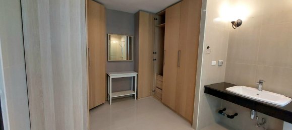 2 bedrooms Condo in Pattaya, Thailand No. 5589 9