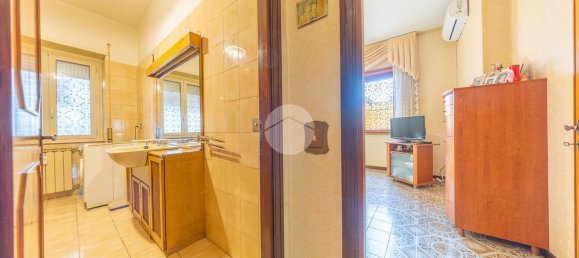 3-Zimmer Wohnung in Rome, Italy, Nr. 130788 17