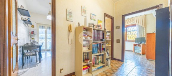 3-Zimmer Wohnung in Rome, Italy, Nr. 130788 5