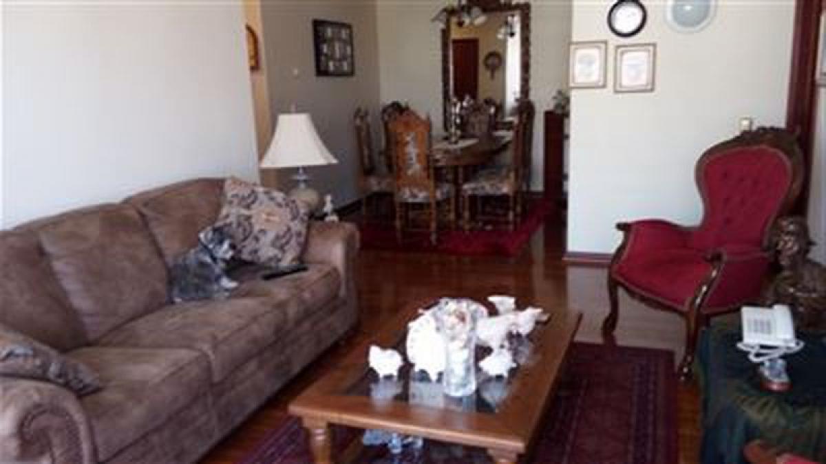 4 bedrooms Apartment in Santiago, Chile No. 2374