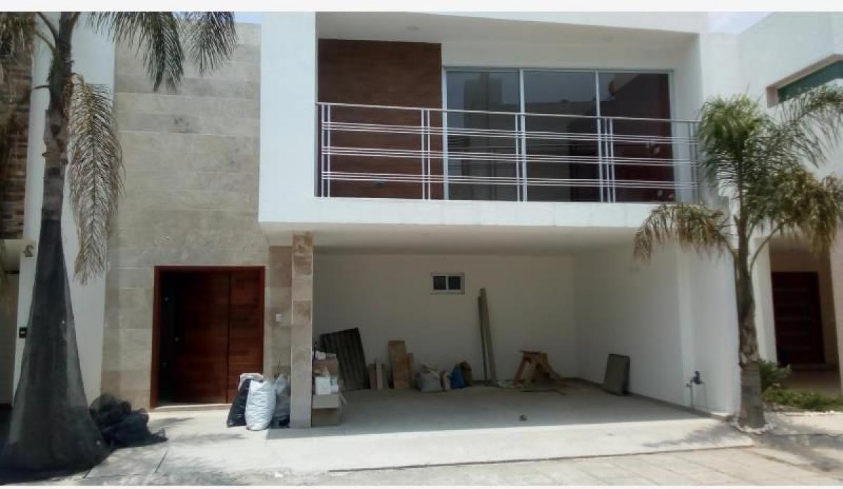 3 bedrooms House in Puebla, Mexico No. 154811